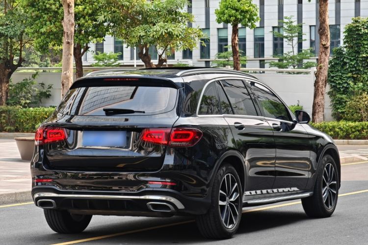 Used Mercedes-Benz GLC 2021 GLC 260 L 4MATIC Luxury Model Exterior 1