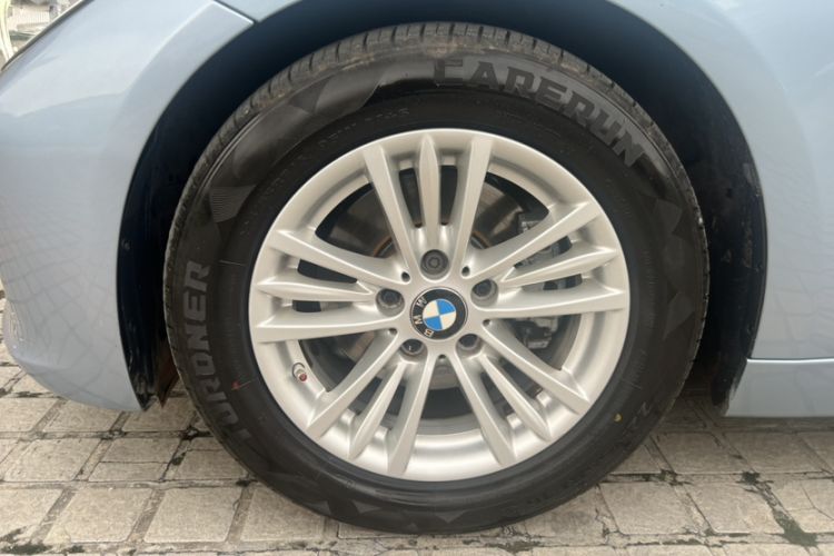 Used BMW 3 Series 2015 320Li Fashion Model Exterior 5