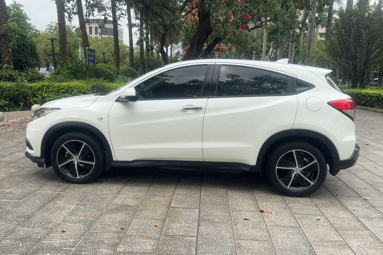 Used Honda Vezel 2020 1.5L CVT Pioneer Edition Exterior 4