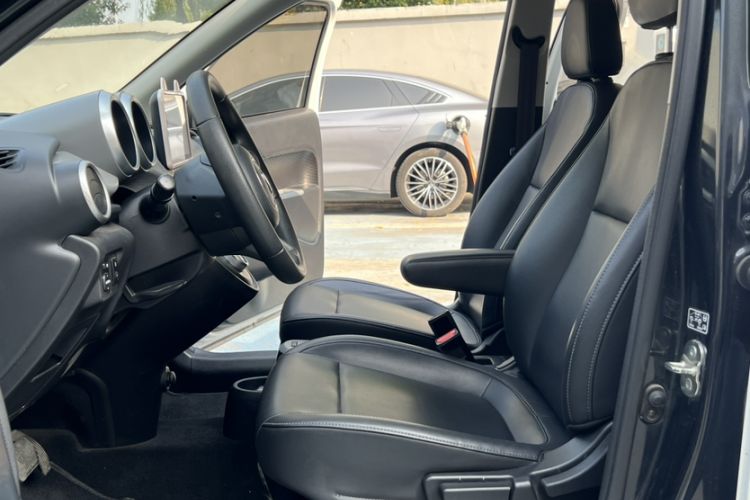 Used ORA Black Cat 2021 301km Cute Pet Edition