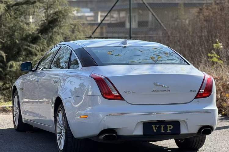 Used Jaguar XJ 2015 XJL 2.0T Elegance Business 80th Anniversary Limited Edition