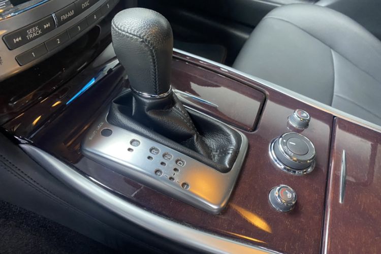 Used Infiniti Q70 2019 Q70L 2.0T Elite Plus Version Interior 4