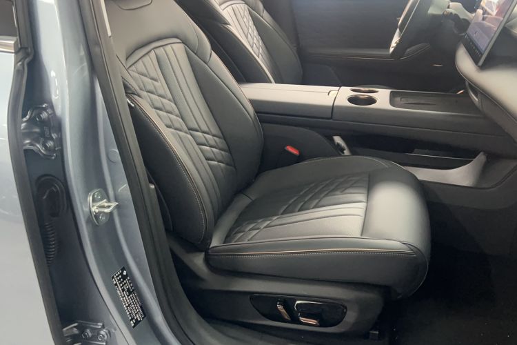 Used Baojun Enjoy 2025 All-Electric 600km Luxury Edition
