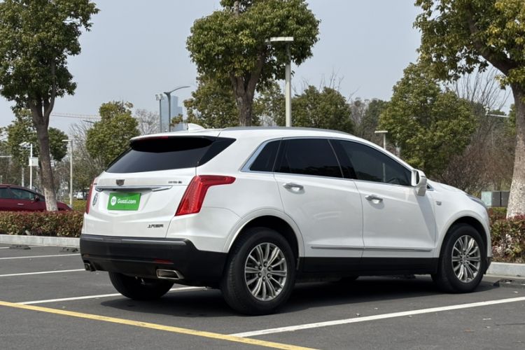 Used Cadillac XT5 2016 25T Luxury Model
