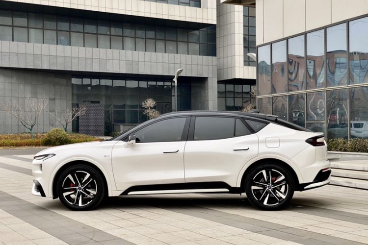 Used Ford EVOS 2022 Facelift EcoBoost 245 ST-Line