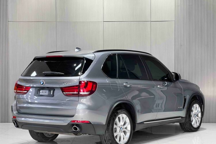 Used BMW X5 2014 xDrive35i Elegant Edition Exterior 5
