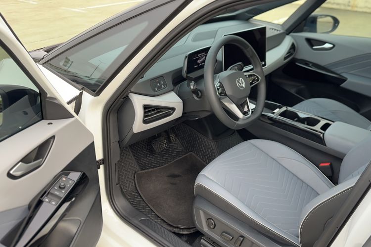 Used Volkswagen ID.3 2025 Revised Version Smart Edition Outstanding Grade Driver Seat