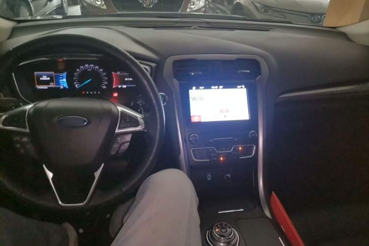 Used Ford Mondeo 2017 EcoBoost 200 Luxury Model
