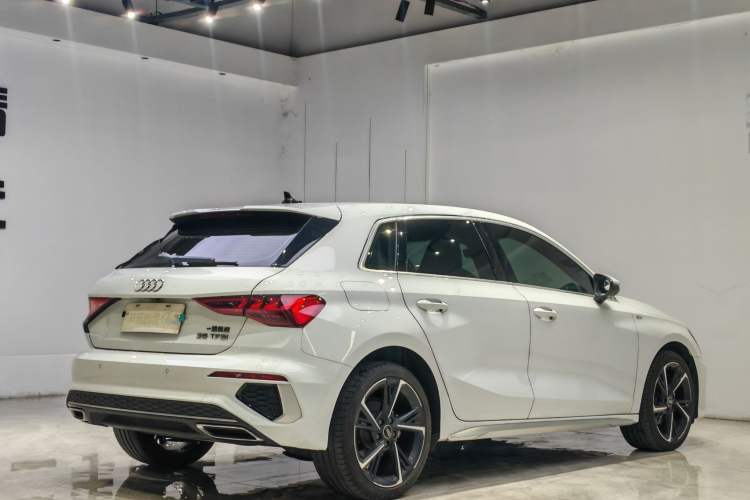 Used Audi A3 2024 Sportback 35 TFSI Fashionable Sports Model
