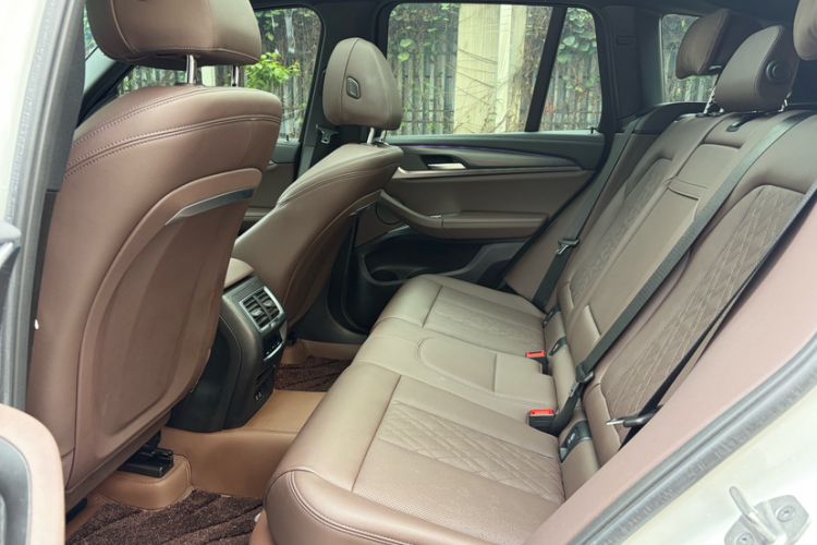 Used BMW X3 2023 xDrive30i Luxury Edition M Night Sky Package
