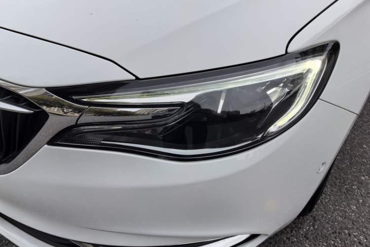 Used Buick Excelle GX 2018 18T Automatic Elite Model
