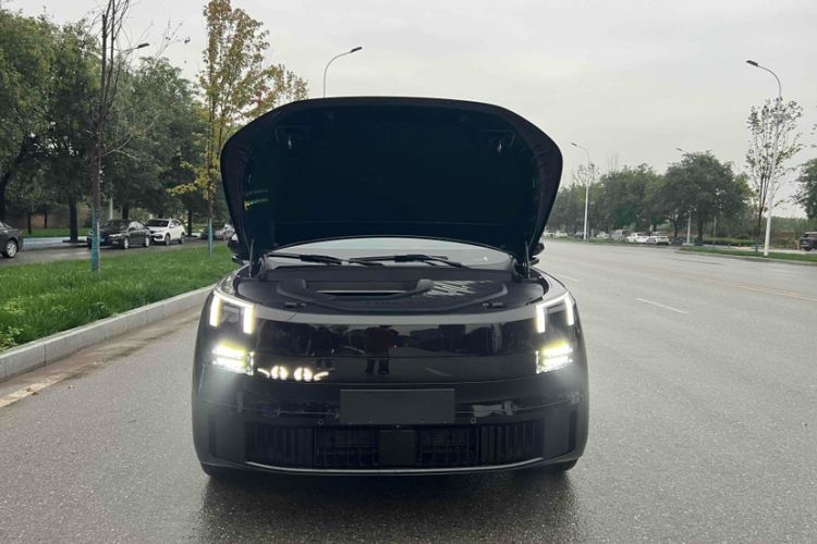 Used Lynk & Co 900 2025 2.0T Ultra
