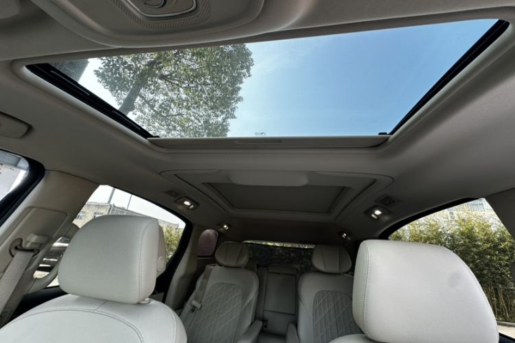 Used Buick GL8 2023 ES Lu Zun Flagship Model
