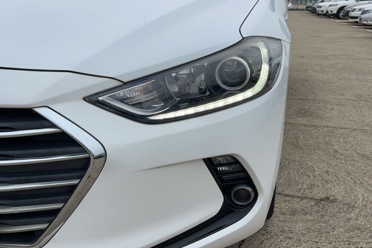 Used Hyundai Elantra (6th Generation / Lingdong) 2016 1.6L Automatic ZhiXuan – Elite Version Left Front Headlight