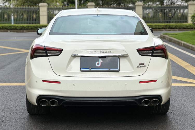 Used Maserati Ghibli 2021 2.0T Sharp Edition