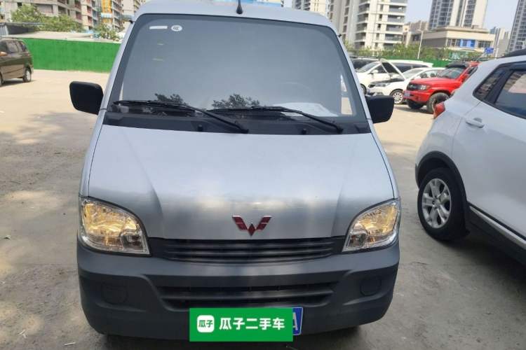 Used Wuling Zhiguang 2023 1.5L Practical Version 5/7 Seats
