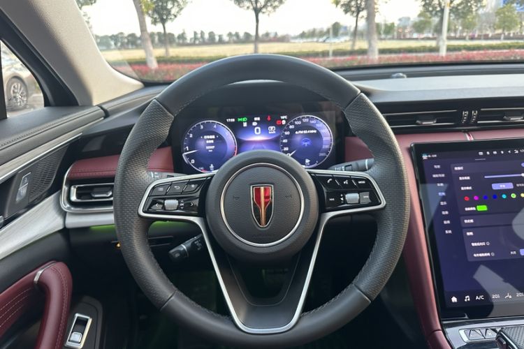 Used Hongqi H5 2025 2.0T Automatic Flag Edition – 500 000 Units Commemorative Version