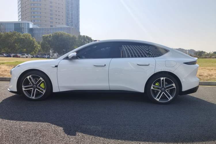 Used Nio ET5 2025 Model Champion Commemorative Edition, 75kWh