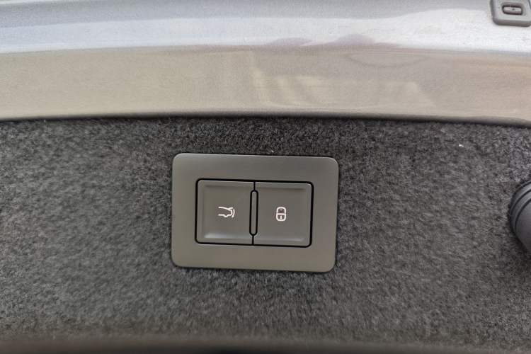 Used BYD Han 2023 EV Champion Edition 506KM Front-Wheel-Drive Premium Model
