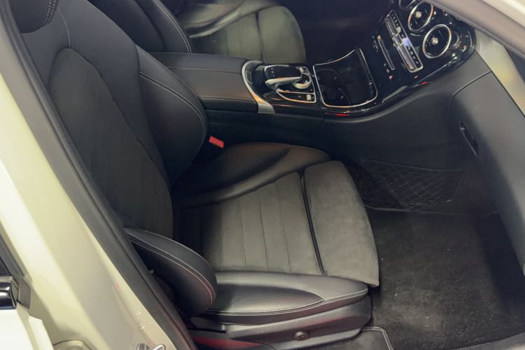 Used Mercedes-Benz C-Class 2017 C 200 Sport Edition Right Front Seat