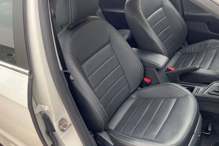 Used Volkswagen Gran Lavida 2017 230TSI DSG Comfort Edition
