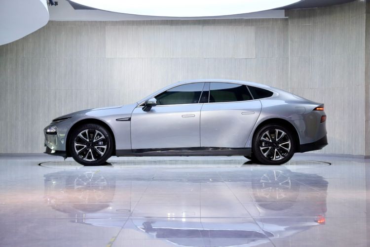 Used XPeng P7 2020 586N Exterior 1