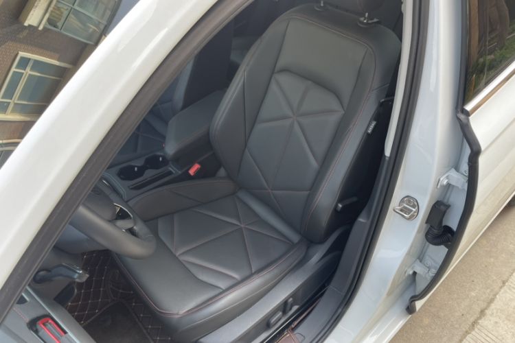 Used Volkswagen Lavida 2024 300TSI DSG Starry Sky Leading Edition Left Front Seat