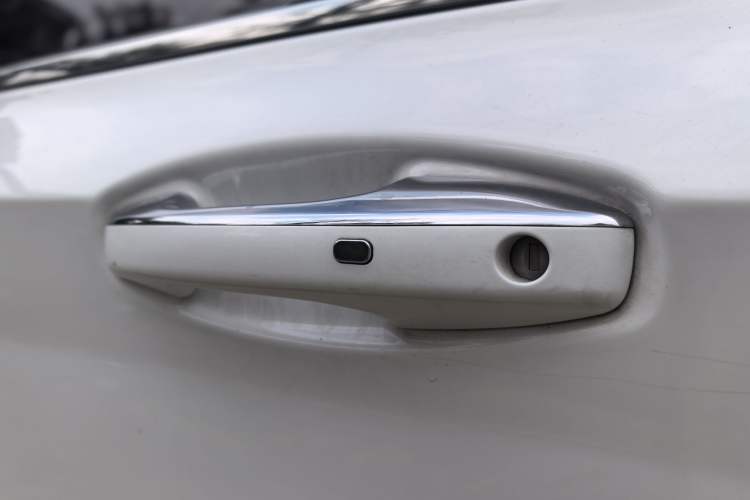 Used BAIC Beijing U7 2019 1.5T Manual Elite Version China VI
