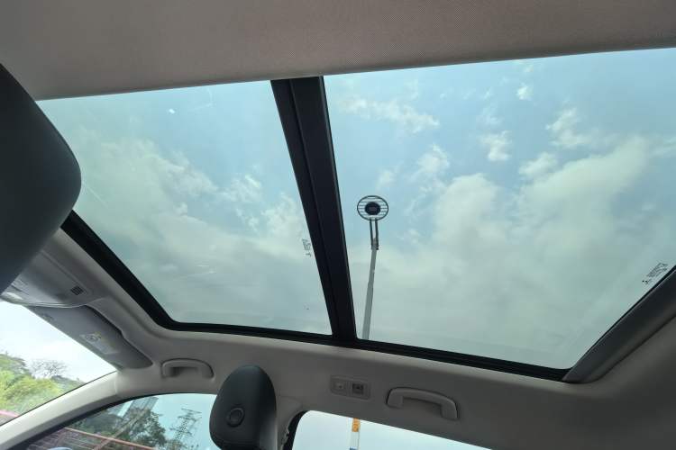 Used Volkswagen Tharu 2021 330TSI Four-Wheel Drive Flagship Edition Interior 9