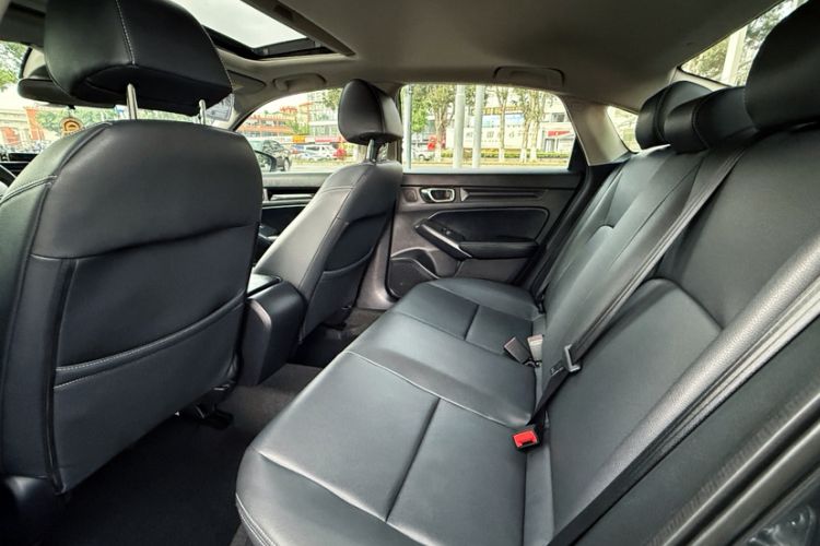 Used Honda Civic 2023 240TURBO CVT Dynamic Edition
