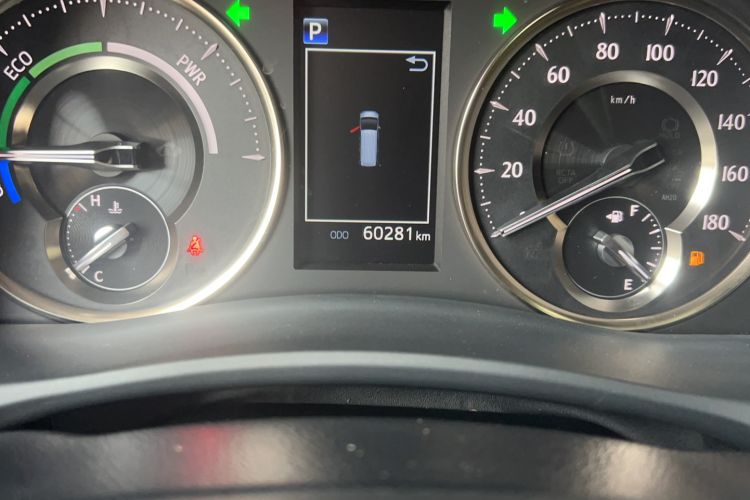 Used Toyota Vellfire 2021 Crown Dual-Engine 2.5L HV Prestige Edition
