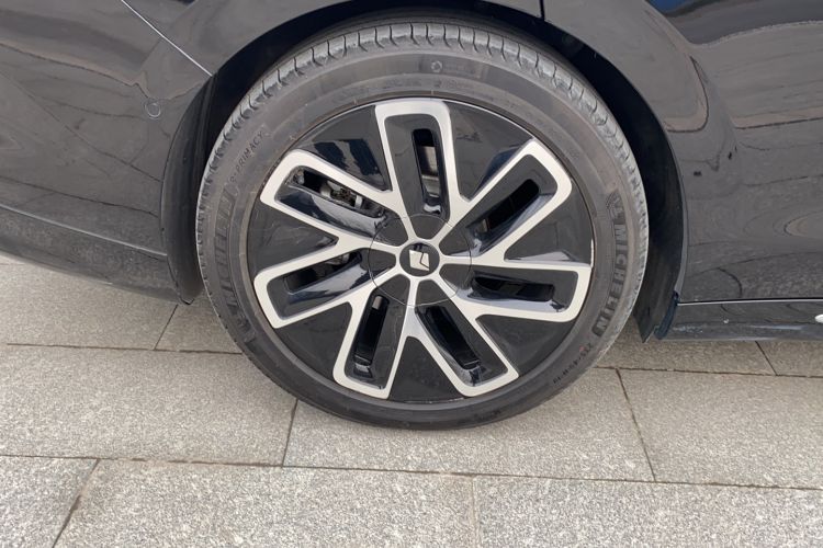 Used Baojun Enjoy 2025 All-Electric 600km Luxury Edition
