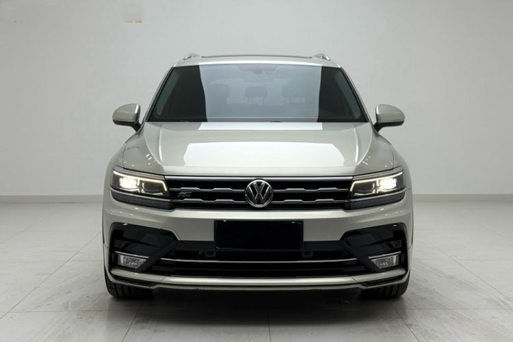 Used Volkswagen Tiguan L 2019 330TSI Automatic Two-Wheel Drive R-Line Flagship Model China VI Standard
