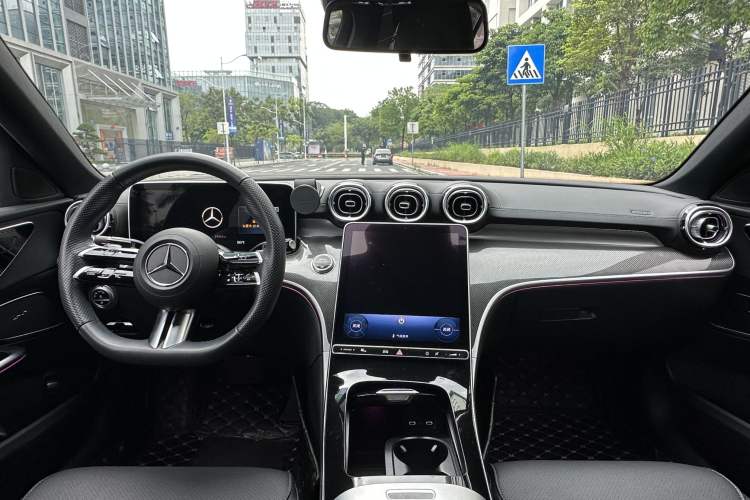 Used Mercedes-Benz C-Class 2023 C 260 L Sport Edition Interior 1