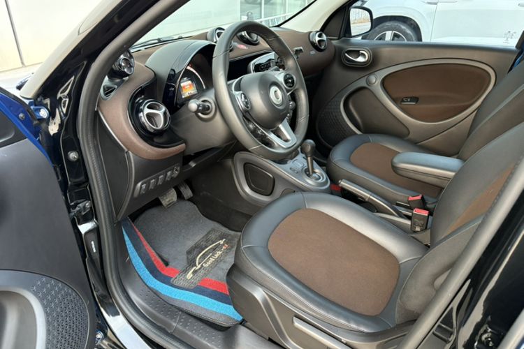 Used smart forfour 2018 0.9T 66 kW Fashion Edition