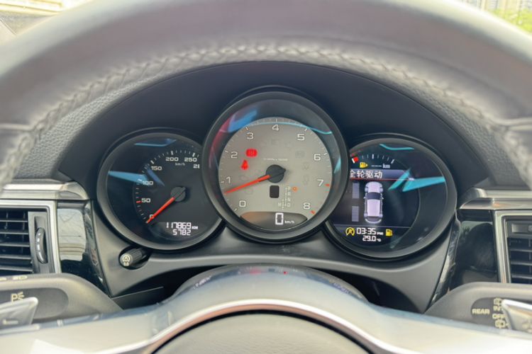 Used Porsche Macan 2017 Macan S 3.0T Odometer Close Up