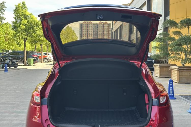 Used Mazda CX-4 2016 2.5L Automatic 4x4 Bluetide Fearless Edition
