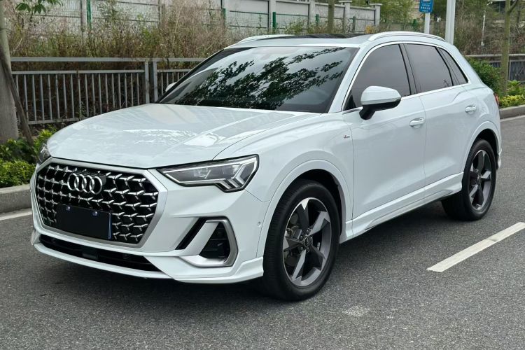 Used Audi Q3 2024 35 TFSI Fashion Dynamic Edition