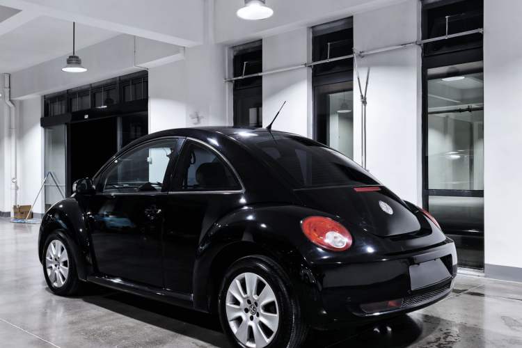 Used Volkswagen Beetle 2010 1.6 AT
