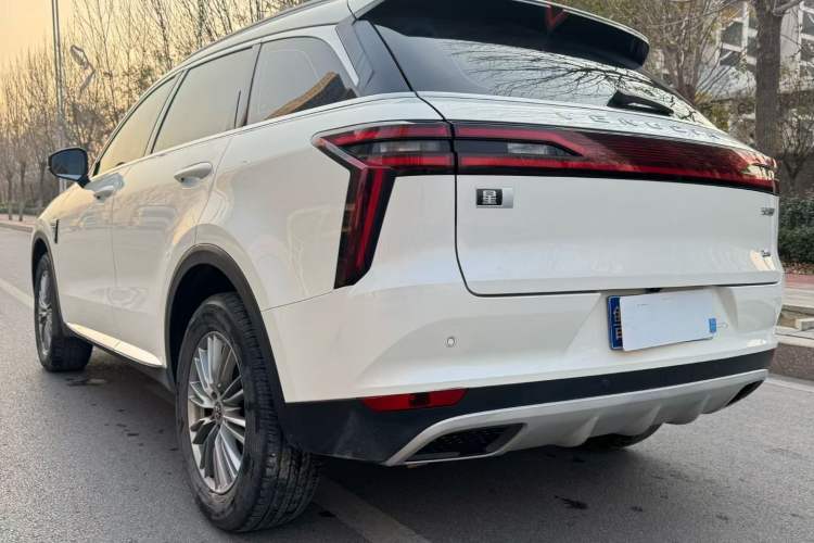 Used Venucia Star 2021 260T Automatic 48V Mild Hybrid Turbocharged Star Achieve Edition