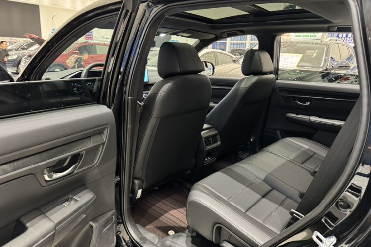 Used Honda CR-V 2026 Model—Global 30-Year Glory Edition 2.0L e:HEV Two-Wheel-Drive Smart Enjoyment Version