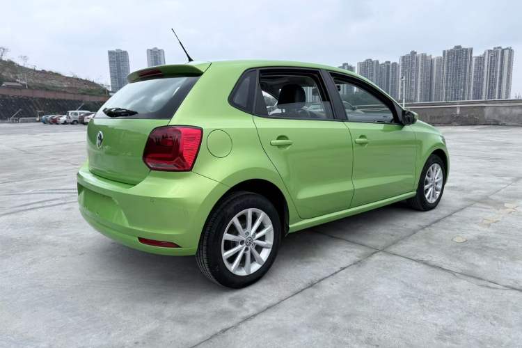 Used Volkswagen Polo 2014 1.6L Automatic Luxury Edition Exterior 10