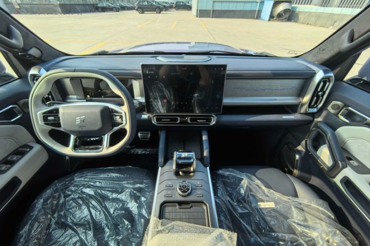 Used JETOUR Traveler 2025 2.0T DCT Star & Moon Goddess