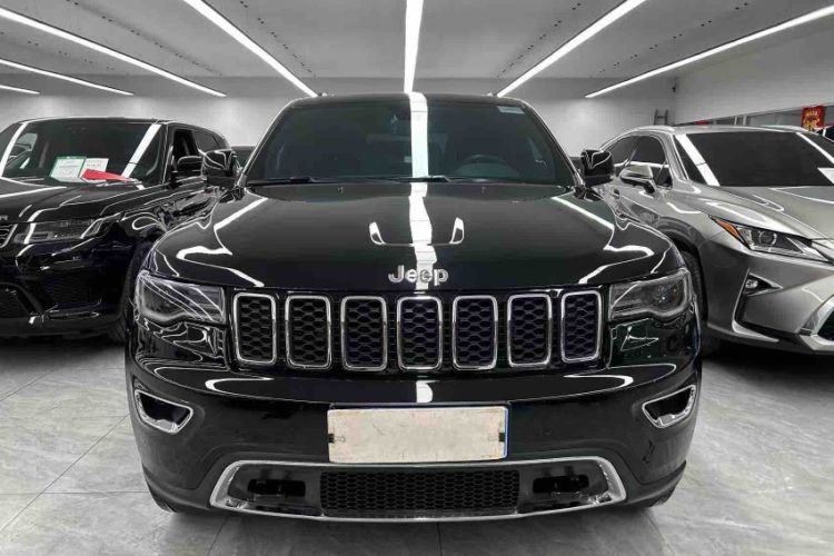 Used Jeep Grand Cherokee 2020 3.0L Professional Navigation Edition
