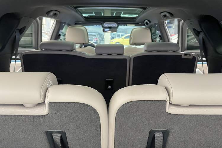 Used BYD Tang New Energy 2025 DM-i 115KM Cloud Ride Flagship Model Interior 10