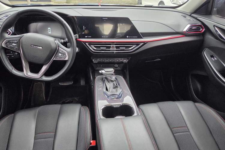 Used Oshan X5 2021 1.5T DCT Prestige Edition
