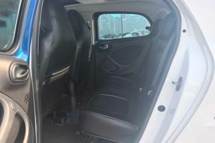 Used smart forfour 2018 1.0L 52kW Passion Edition