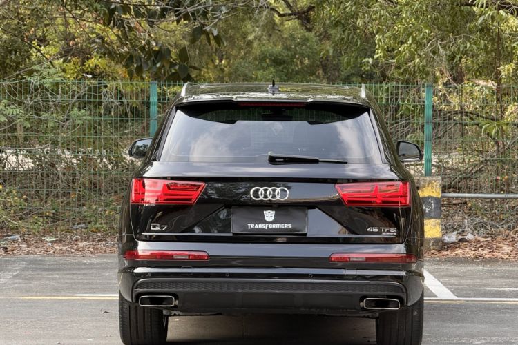 Used Audi Q7 2016 45 TFSI Technology Edition Exterior 1