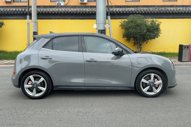 Used ORA Good Cat 2023 401 km Standard Range Premium Version Lithium Iron Phosphate
