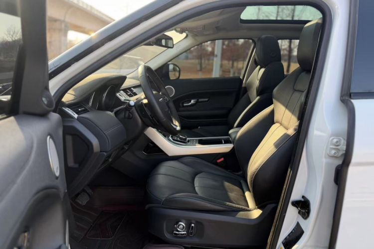 Used Land Rover Range Rover Evoque 2017 2.0T SE PLUS Smart Enjoyment Edition